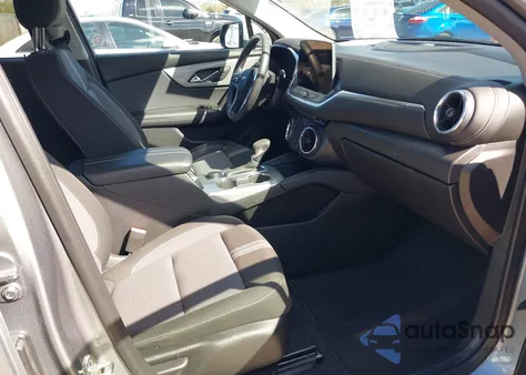 2025 Chevrolet Blazer Fwd 2Lt z USA, uszkodzony, nr VIN 3GNKBCR44SS250032